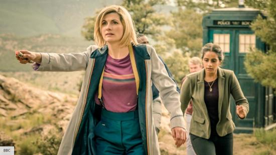 Jodie Whittake and Mandip Gill in Doctor Who