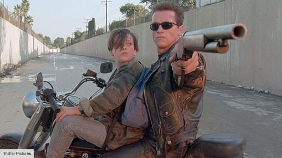 Arnold Schwarzenegger and Edward Furlong in Terminator 2