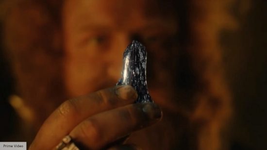 Rings of Power episode 5 recap: Durin holding Mithril 
