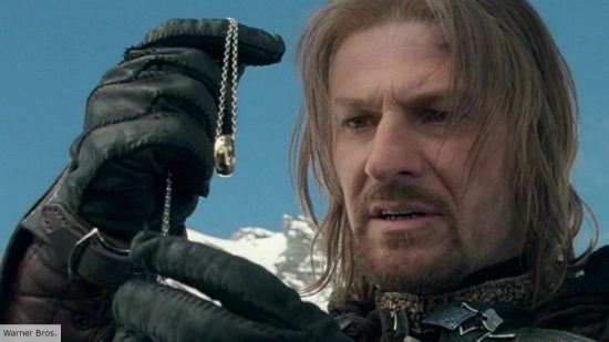 Lord of the Rings: The One Ring - Boromir holding the ring