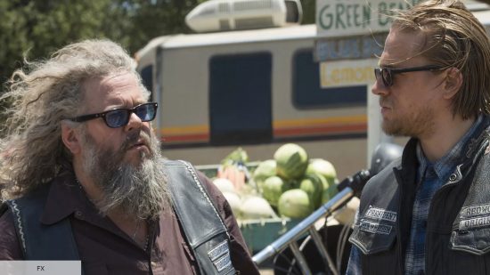 Mark Boone Junior and Charlie Hunnam in Sons of Anarchy