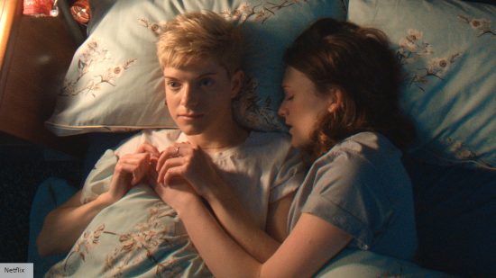 Mae Martin and Charlotte Ritchie in Netflix series Feel Good