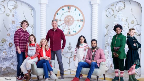 The Santa Clauses season 2 release date: Tim Allen as Scott Calvin, Elizabeth Mitchell as Mrs. Claus, Elizabeth Allen Dick as Sandra Calvin
