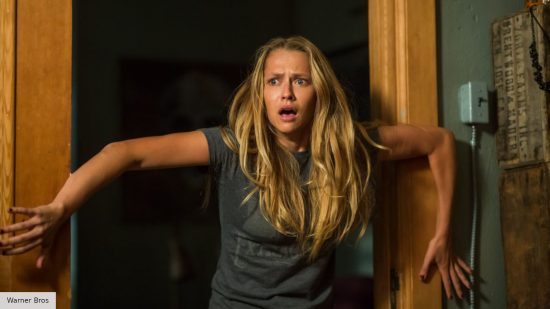 Netflix horror movies: Teresa Palmer as Rebecca in Lights Out
