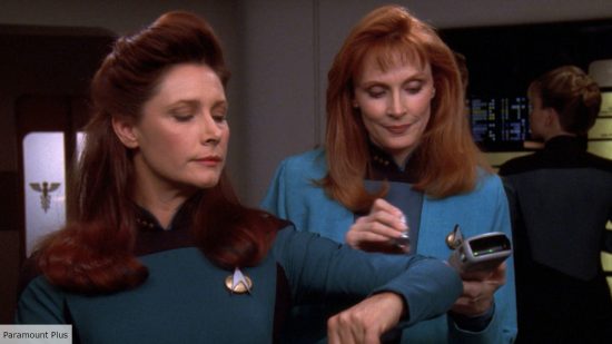 Wendy Hughes and Gates McFadden as Nella Daren and Beverly Crusher in Star Trek TNG