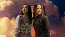 Is Lucy Gray related to Katniss?: Rachel Zegler as Lucy Gray and Jennifer Lawrence as Katniss Everdeen