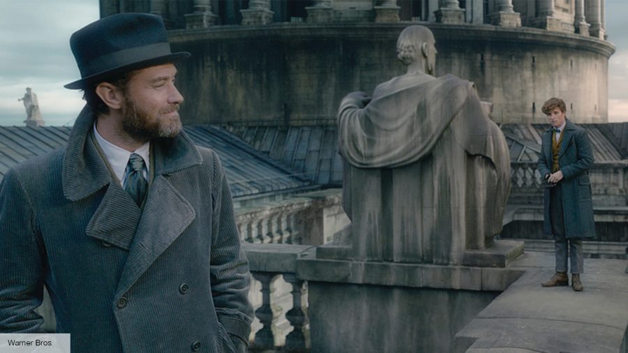 Harry Potter movies in order: Jude Law as Dumbledore in Fantastic Beasts 2: The Crimes of Grindelwald 